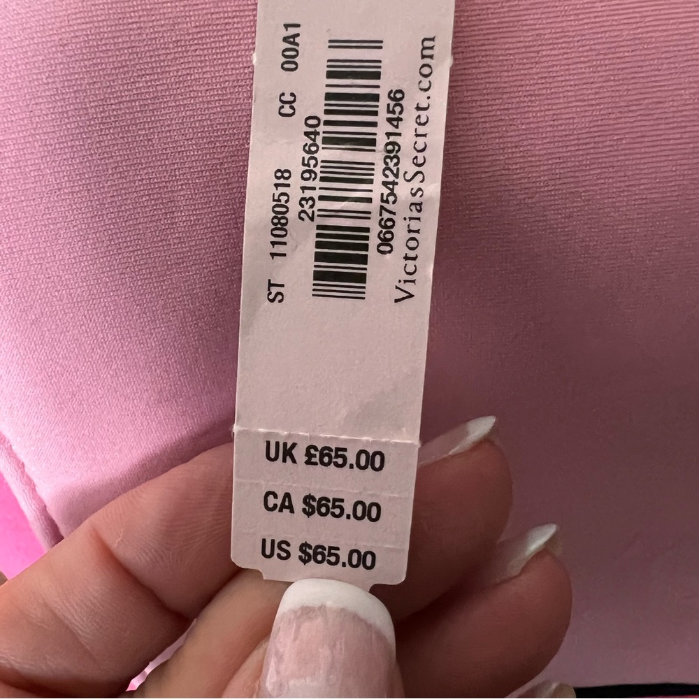 NWT NEW Victoria's Secret Insulated Padded Neoprene Tote Bag Black & Pink 🩷 - Picture 7 of 10